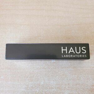 Haus Labs - Glam Attack Liquid eyeshadow in LEGEND